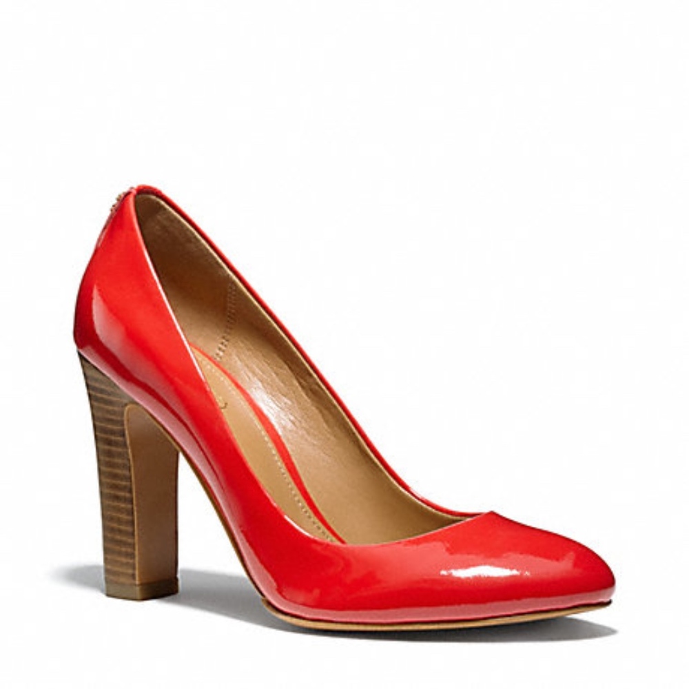 SHELLEY Coach Carnelian Patent Leather Heels sz 5